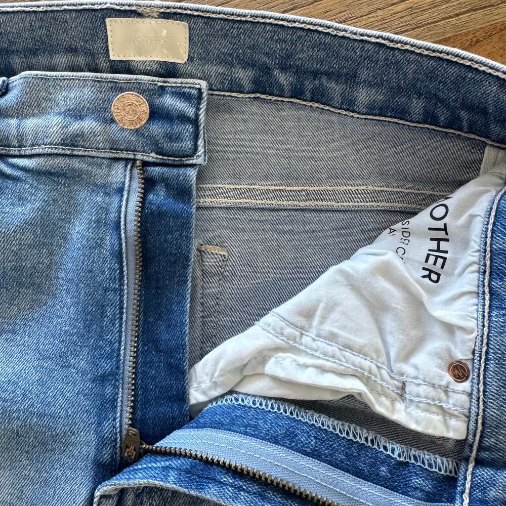 Mother The Insider Crop Step Fray Jeans - Size 27 - Picture 6 of 11
